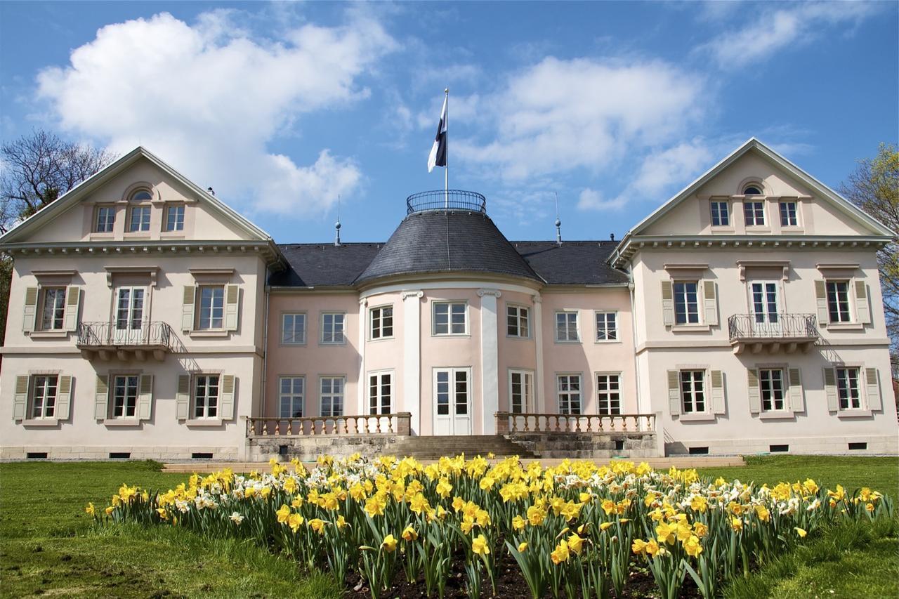Gaestehaus "Unsere Stadtvilla" Хехинген Экстерьер фото